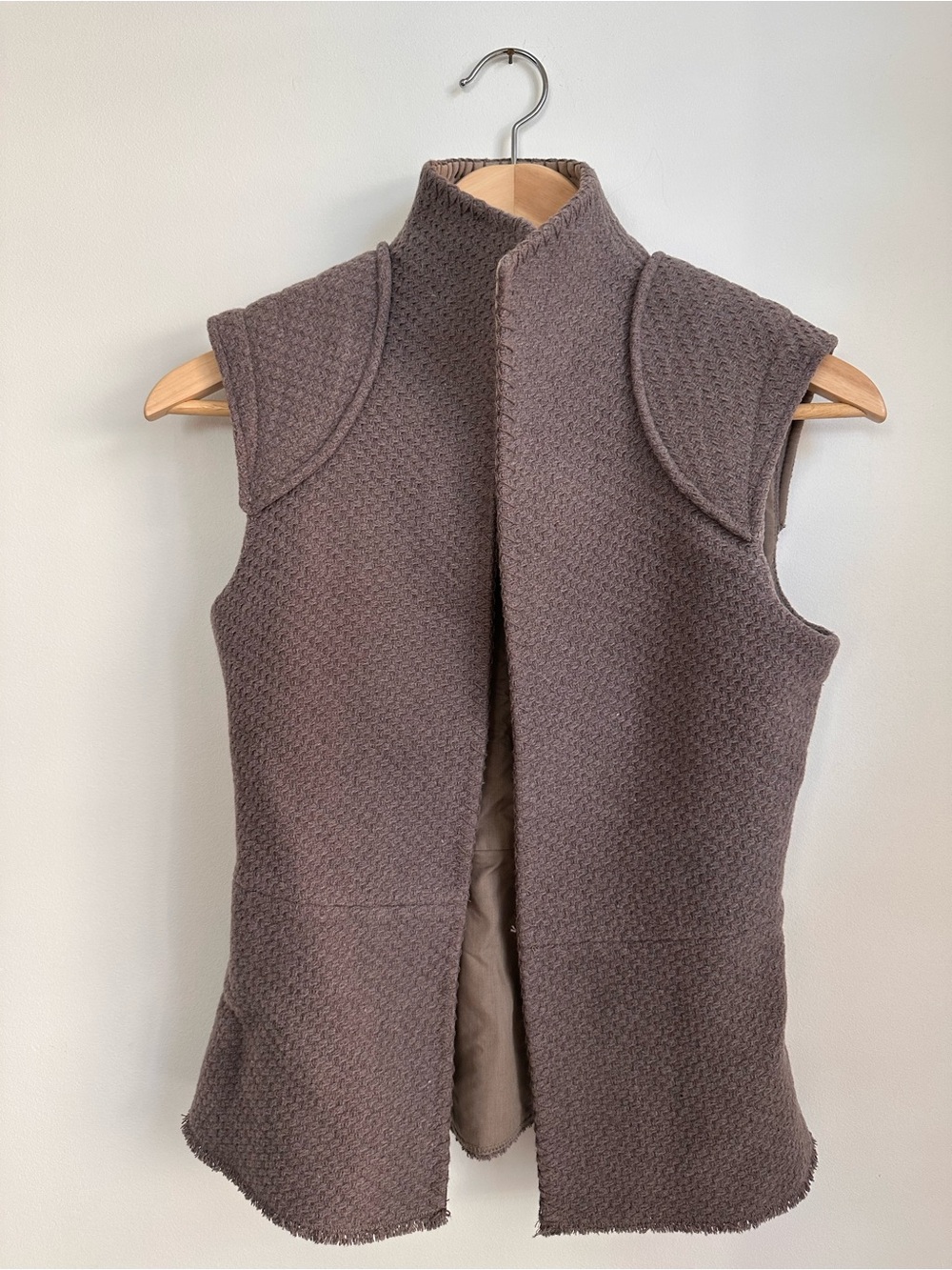 Star Wars  Women’s Galaxy's Edge Rey Resistance Vest from Disney Parks
Size XS